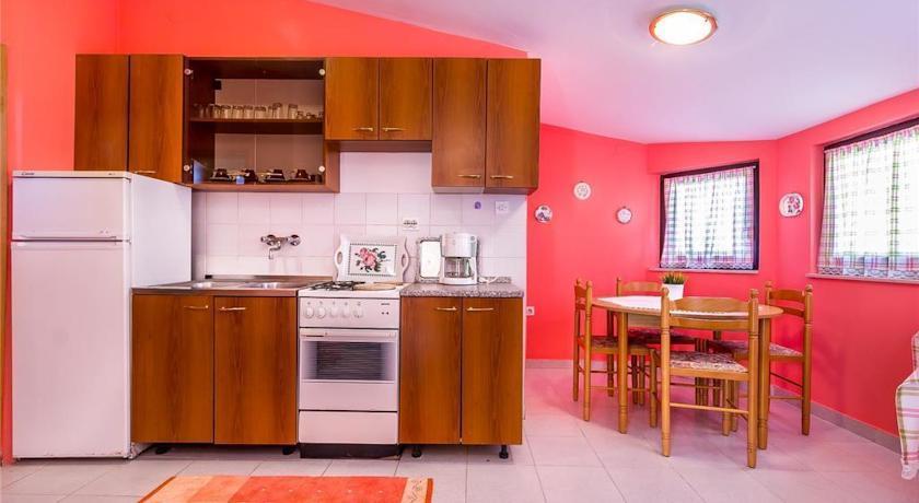 Apartments Bardak Ližnjan Habitación foto